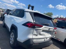 Salvaged Cars 2023 Toyota RAV4Toyota