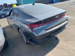 Salvaged Cars 2022 Hyundai ElantraHyundai