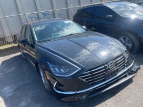 Salvaged Cars 2021 Hyundai SonataHyundai
