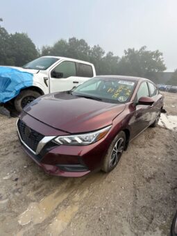 Salvaged Cars 2022 Nissan SentraNissan
