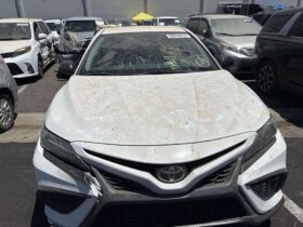 Salvaged Cars 2021 Toyota CamryToyota