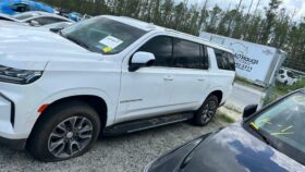 Salvaged Cars 2024 Chevrolet SUBURBAN 4WD LSChevrolet