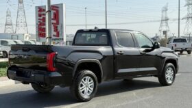 Toyota Tundra CREWMAX SR5 4WD