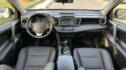 
										Toyota RAV4 Hybrid XLE 2.5L full									