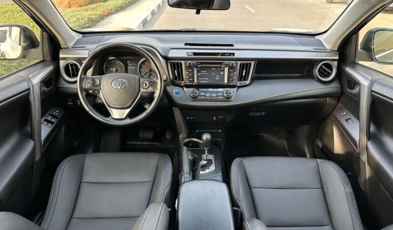 
								Toyota RAV4 Hybrid XLE 2.5L full									