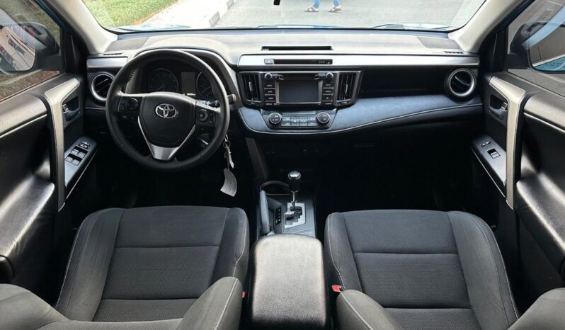 
								Toyota RAV4 XLE 4WD Full Option full									