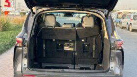 Toyota Sienna XLE Hybrid Sunroof Full Option 2022