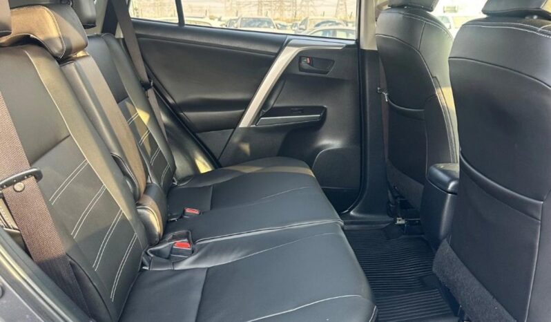 
								Used 2017 Toyota full									