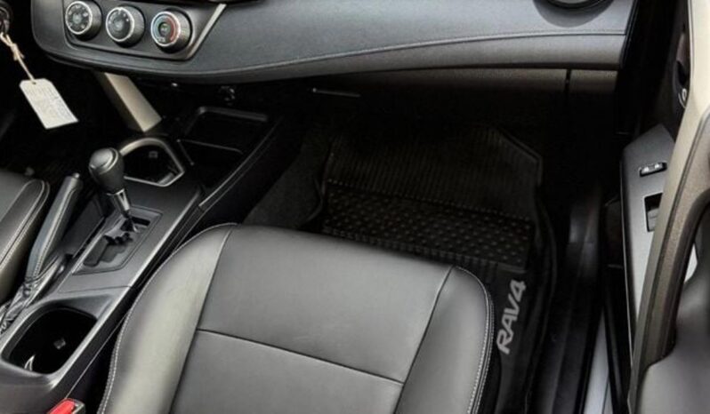 
								Used 2018 Toyota full									