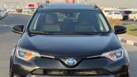 Toyota RAV4 Hybrid XLE 2.5L,sunroof,leather seats Full option