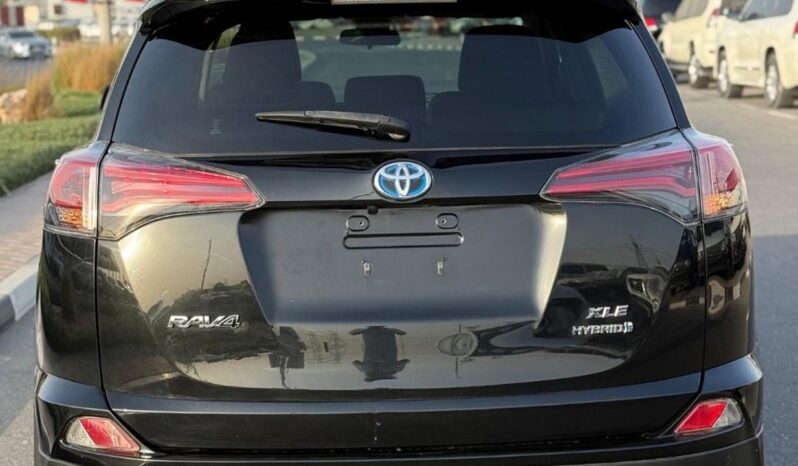 
								Toyota RAV4 Hybrid XLE 2.5L,sunroof,leather seats Full option full									