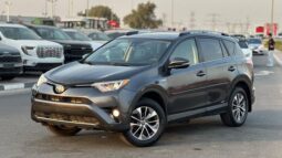 Toyota RAV4 Hybrid XLE Full Option Sunroof,push start,leather seats 2018