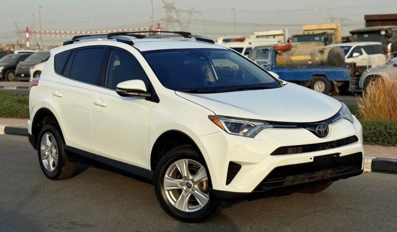 
								Toyota RAV4 4WD 2018 full									