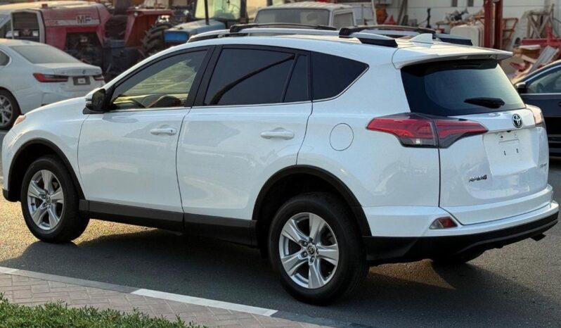 
								Toyota RAV4 4WD 2018 full									