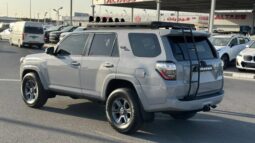 
										Toyota 4Runner TRD Off Road full									