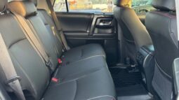 
										Toyota 4Runner TRD Off Road full									