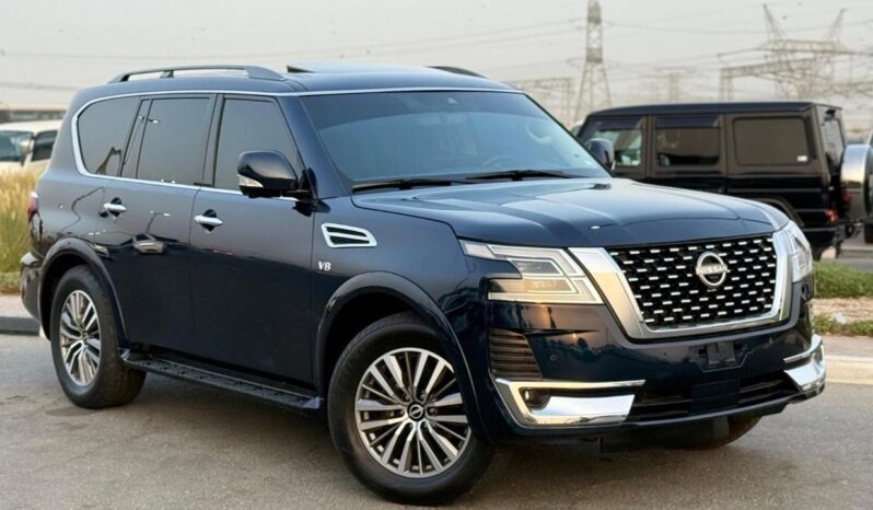 
								Used 2022 Nissan full									