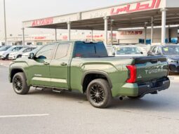 TOYOTA TUNDRA SR5 4×4