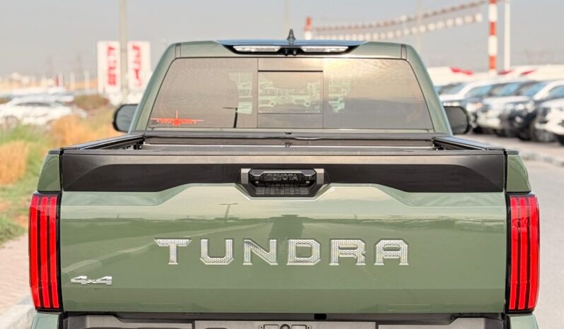 
								TOYOTA TUNDRA SR5 4×4 full									