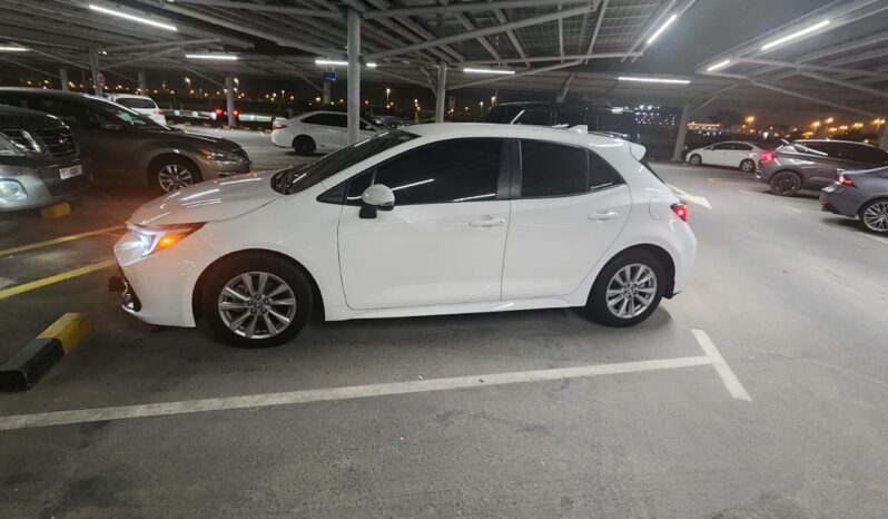 
								Toyota Corolla Se full									