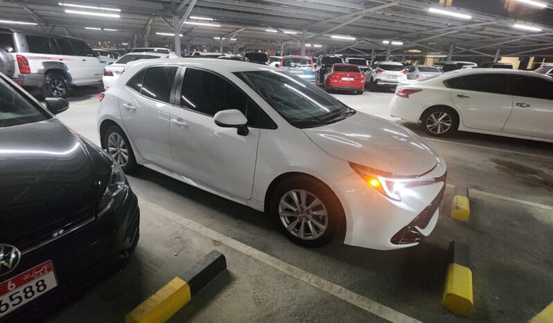 
								Toyota Corolla Se full									