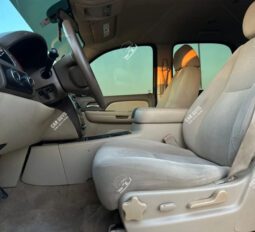 
										Used GMC Yukon SLE full									