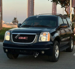 
										Used GMC Yukon SLE full									