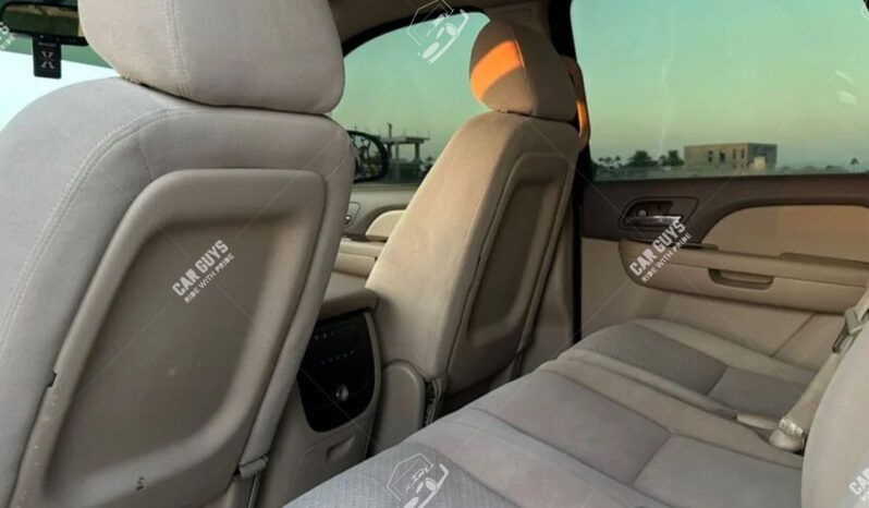 
								Used GMC Yukon SLE full									