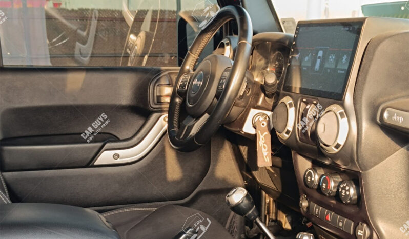 
								Used Jeep Wrangler Rubicon full									