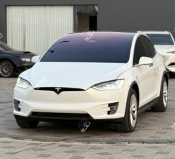 
										Used Tesla Model X full									