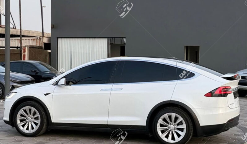 
								Used Tesla Model X full									