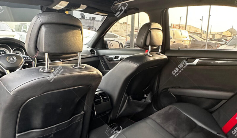 
								Used Mercedes C-Class full									
