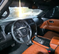 
										Used Nissan Patrol Platinum full									