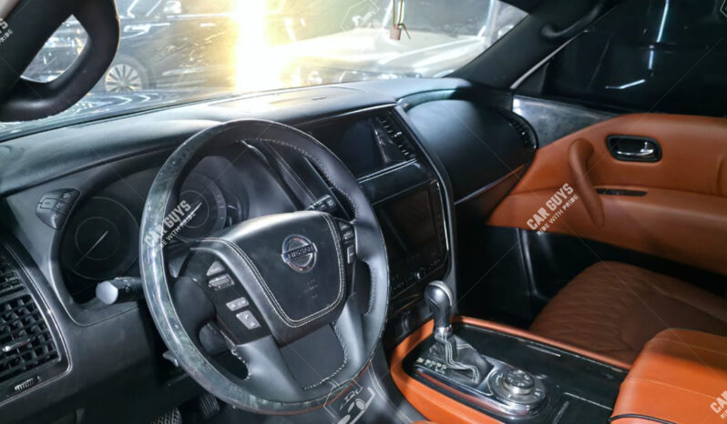 
								Used Nissan Patrol Platinum full									