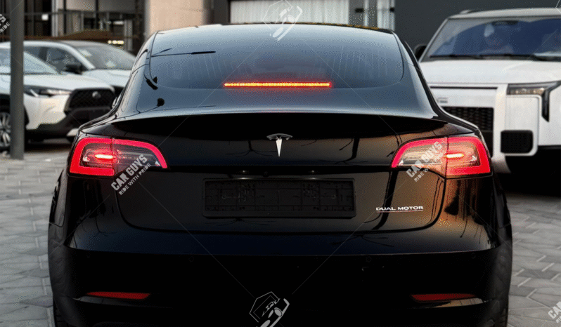 
								Used Tesla Model 3 Performance full									