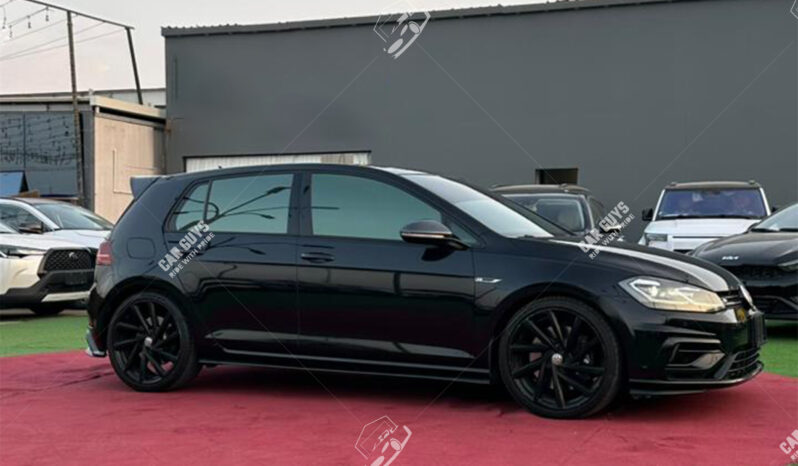 
								Used Volkswagen Golf R full									