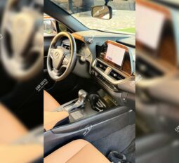 
										Used Lexus UX 200 full									