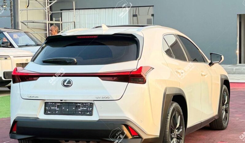 
								Used Lexus UX 200 full									