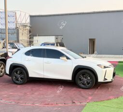 
										Used Lexus UX 200 full									