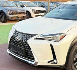 
										Used Lexus UX 200 full									