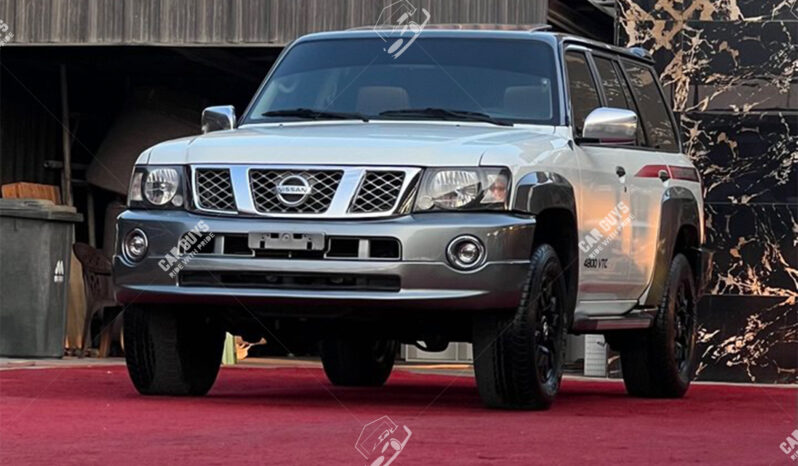 
								Used Nissan Patrol Super Safari full									