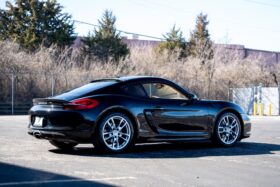 Porsche CAYMAN COUPE
