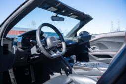 
										Audi R8 V10 SPYDER full									