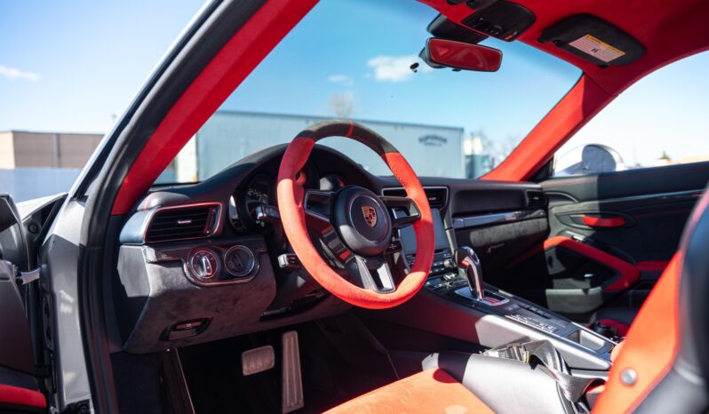 
								Porsche 911 GT2 RS full									