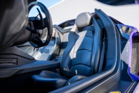 Lamborghini AVENTADOR LP 700-4 ROADSTER