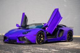 Lamborghini AVENTADOR LP 700-4 ROADSTER