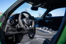 MERCEDES-AMG GT R COUPE