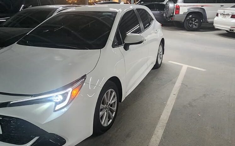 
								Toyota Corolla Se full									