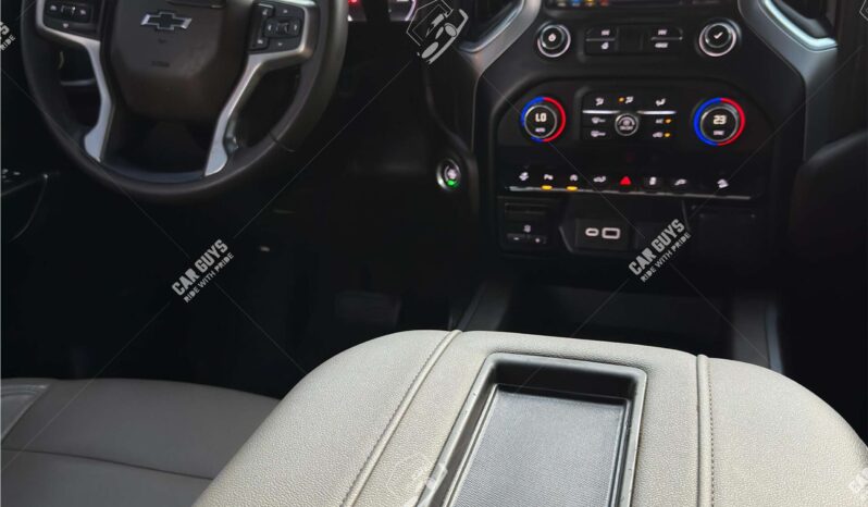 
								Used Chevrolet Silverado RST full									