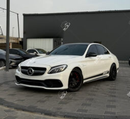 
										Used Mercedes-Benz C63 AMG full									
